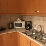 Central 2-Bedroom Luxury Apartment